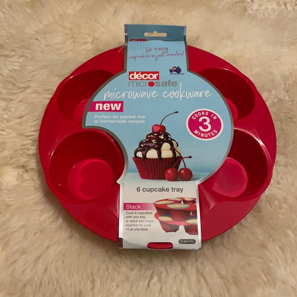 Decor Microsafe Cupcake Tray
